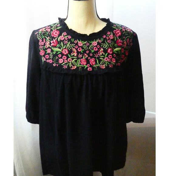 Haptics by Holly Harper Women's Large Embroidered Cotton Blouse - Picture 2 of 5